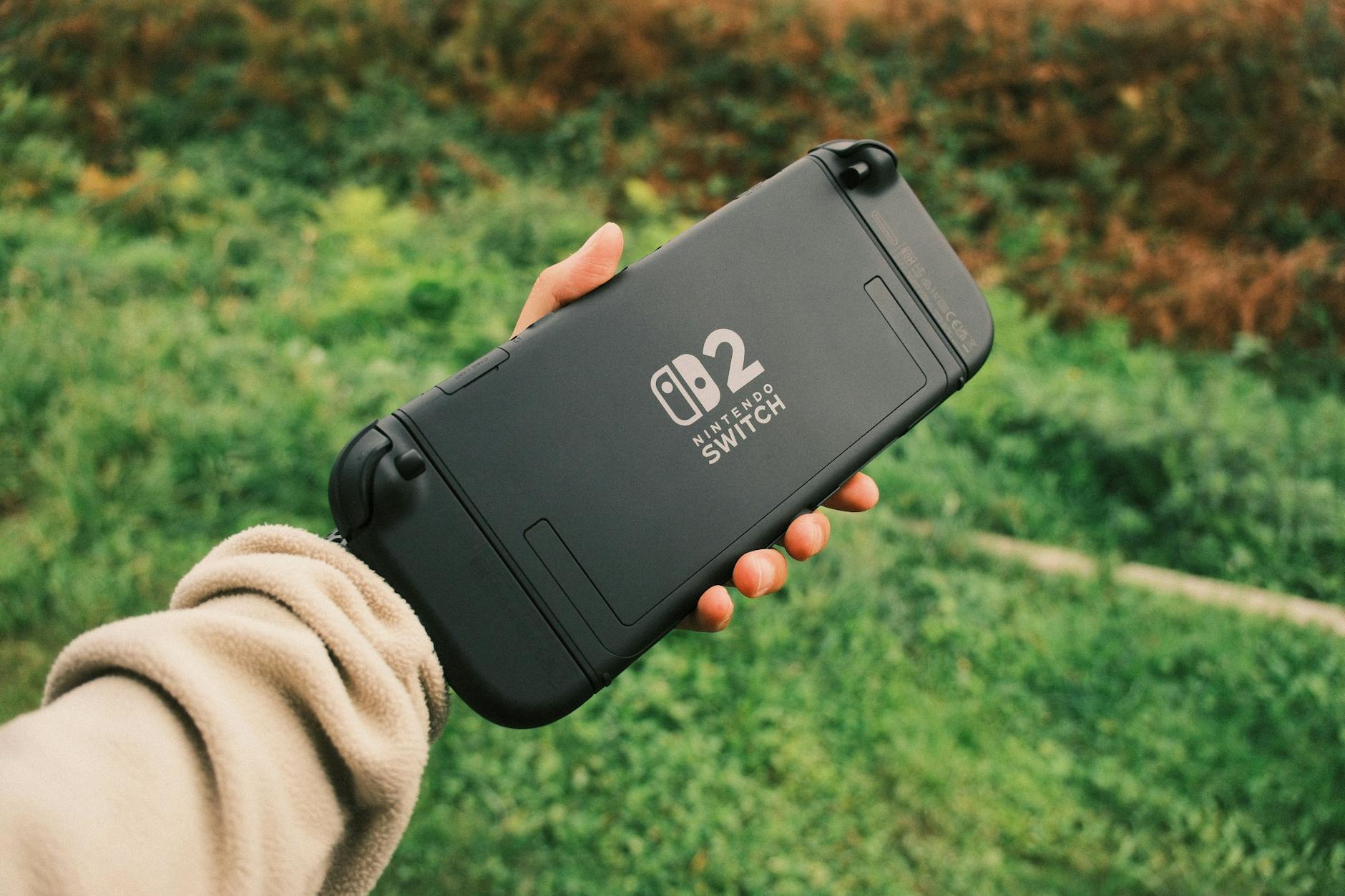 outdoor handheld gaming with nintendo switch